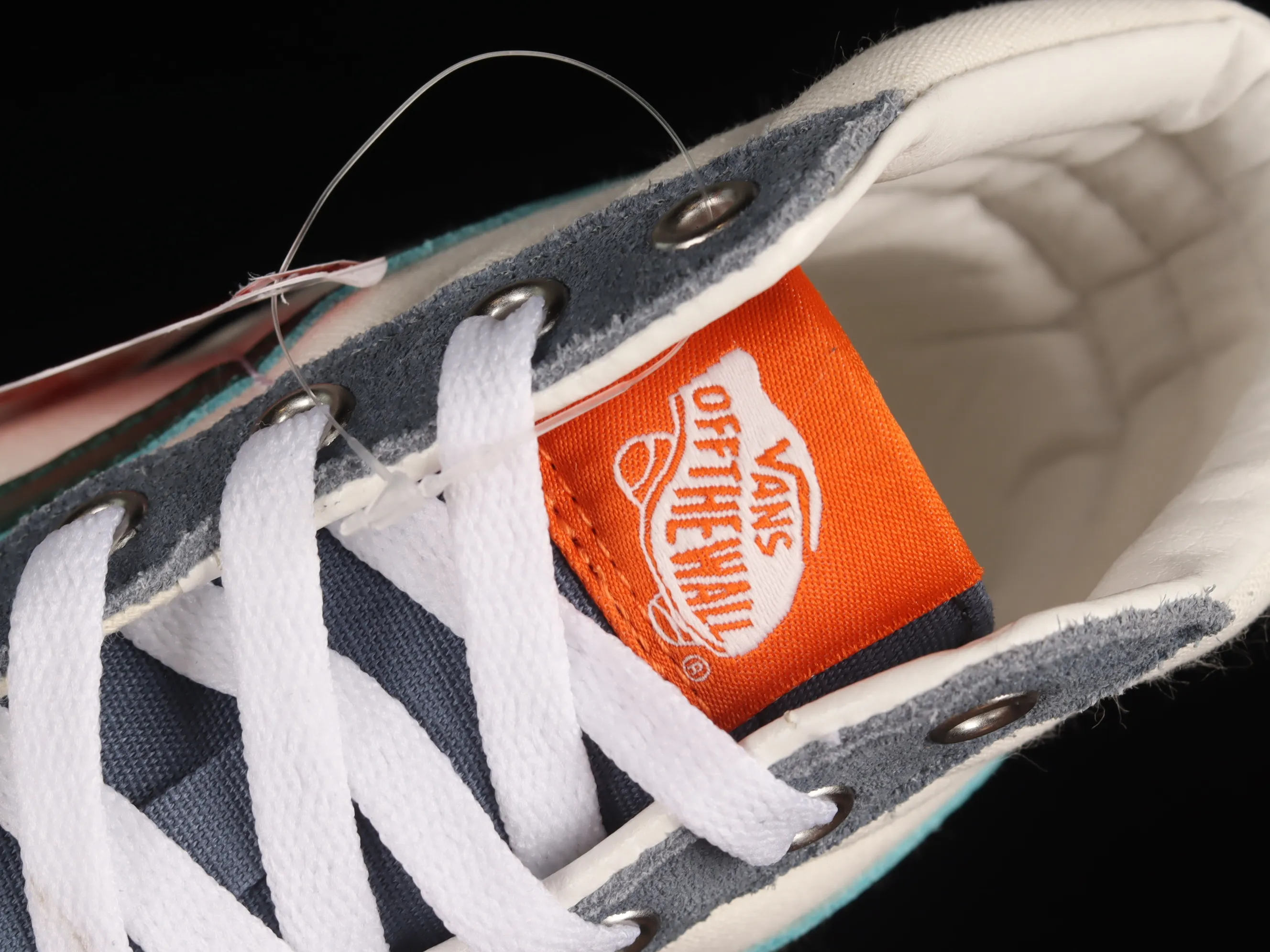 All categories Vans Vans series Vans Hi Vans high-top Vans Sk8-Hi Vans official white and blue stitching simple style casual vulcanized sneakers VN0A5JMJBLG